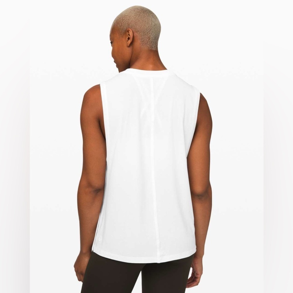 Lululemon All Yours Boyfriend Tank
White - Picture 2 of 9